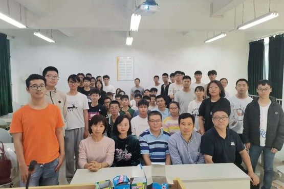 大合照.jpg
