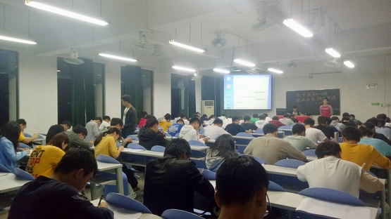 图1：考试现场.jpg