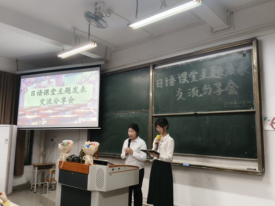 图1活动现场.jpg 图1活动现场.jpg