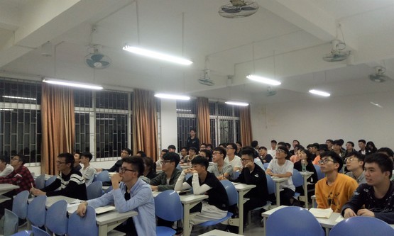图3：电子系党校培训现场.jpg