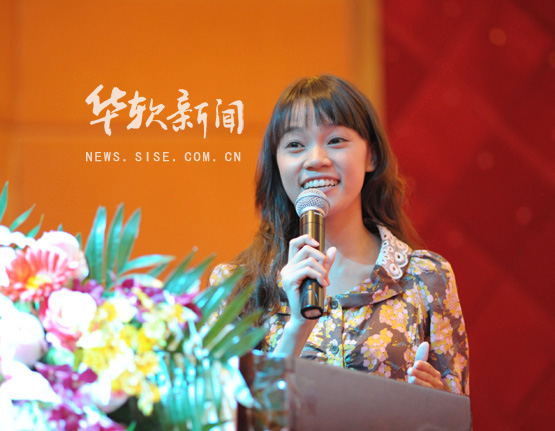 【第十一届科技学术节】第十届英语演讲比赛 花落外语系、管理系