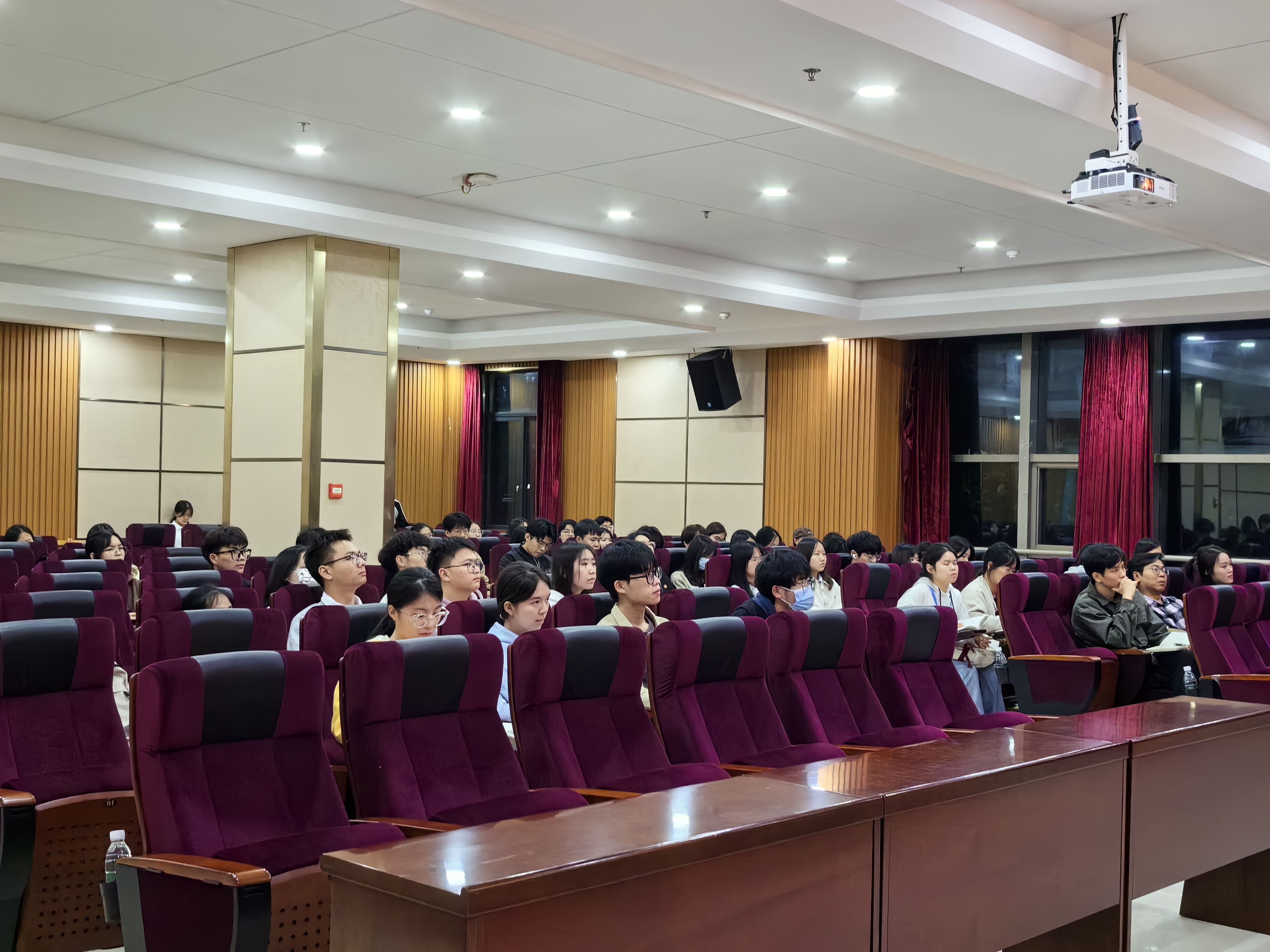 外语系－青马党支部联合举办2024年度入党积极分子培训班