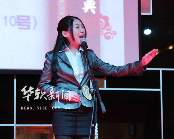 【第三届校园文化艺术节】诵读中华经典 浸润诗韵书香